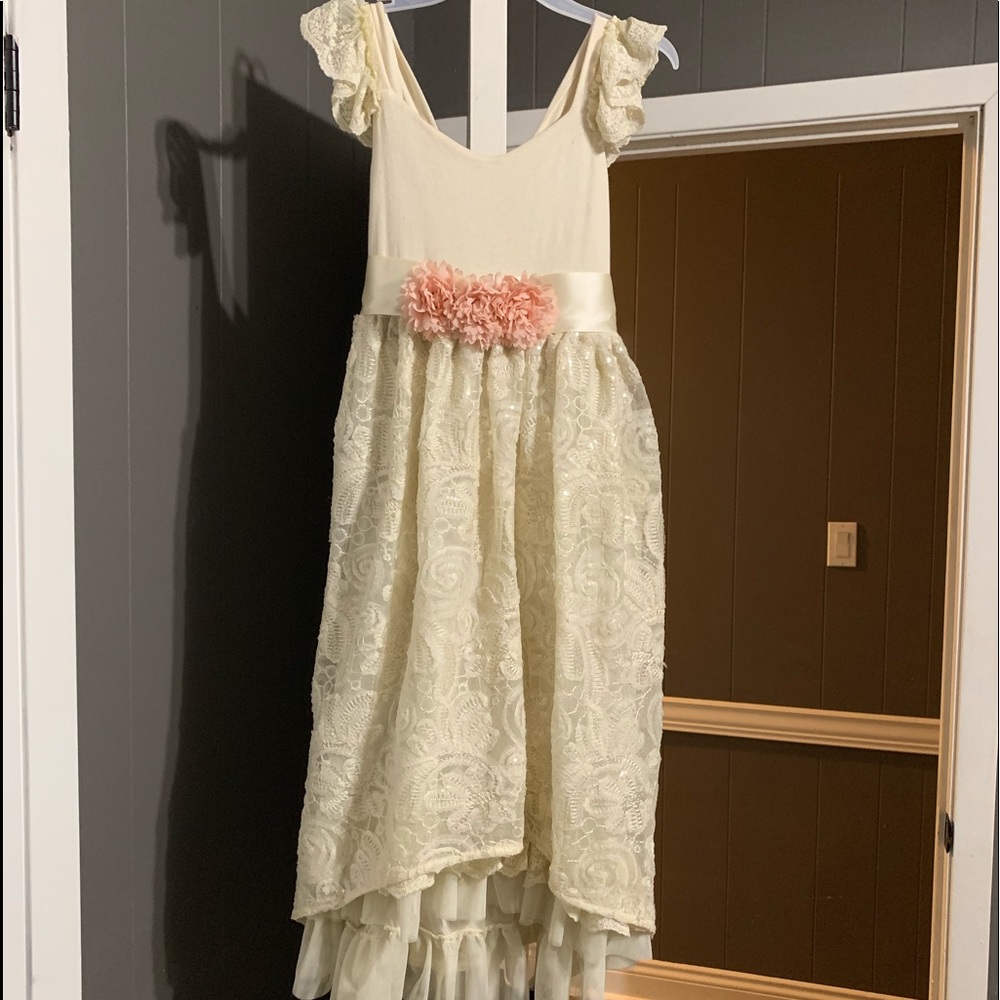 Girls dress